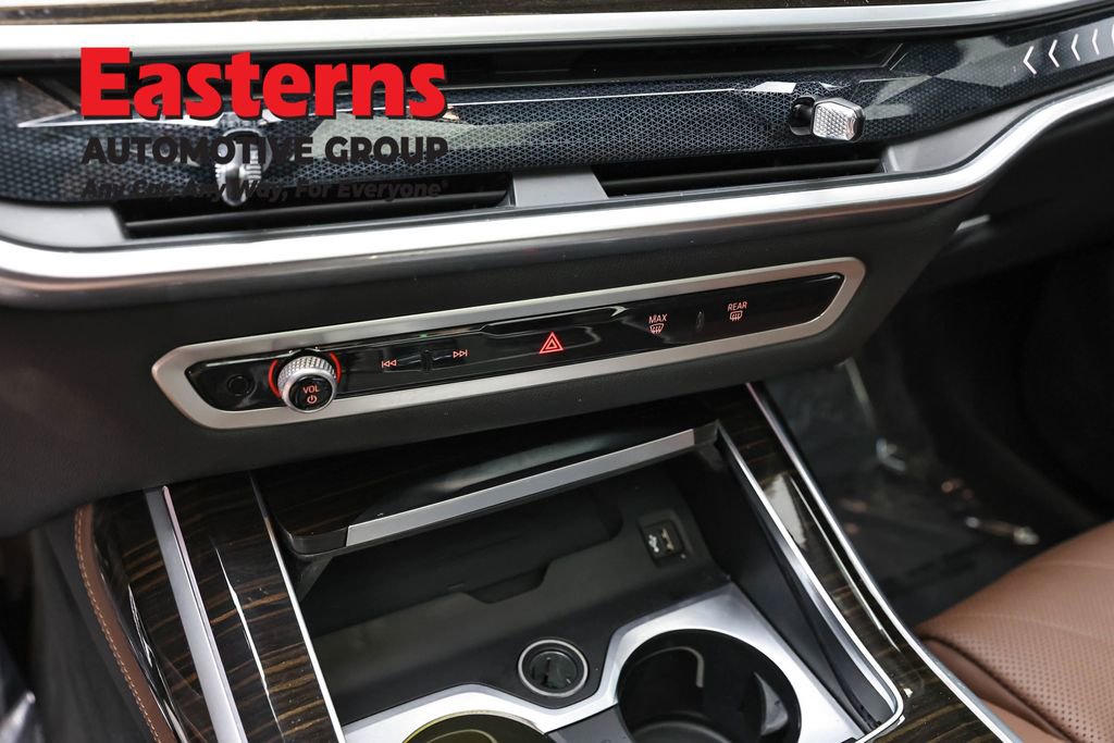 Used 2023 BMW X7 xDrive40i w/ Executive Package image 20
