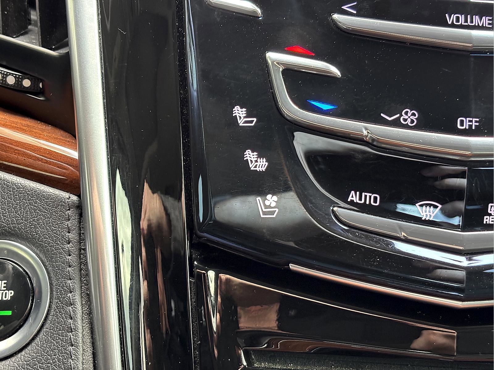 Used 2020 Cadillac Escalade Luxury image 29