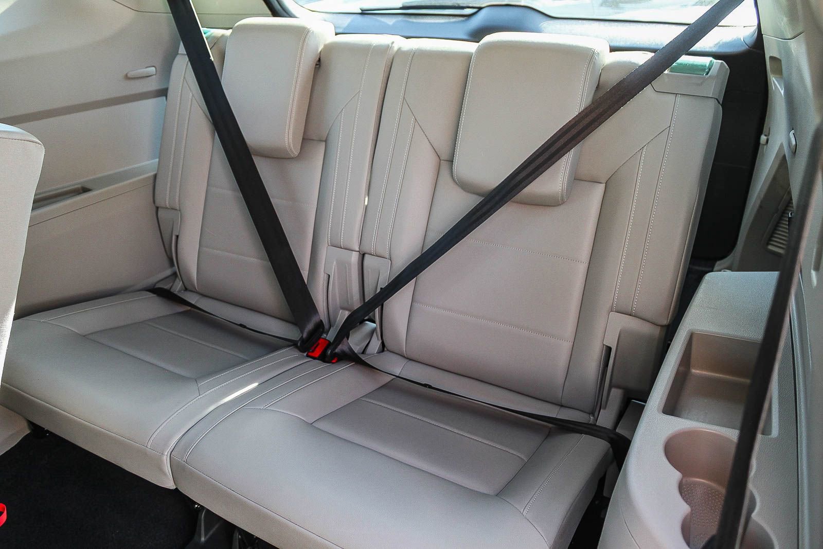 Certified 2023 Volkswagen Atlas SE w/ Black Wheel Package image 20