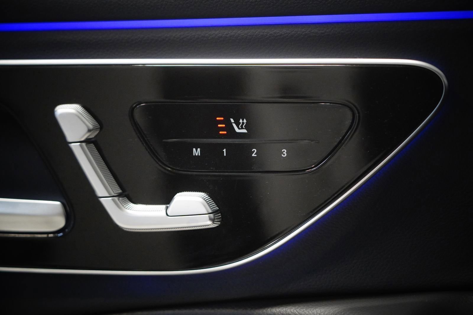 Certified 2025 Mercedes-Benz E 350 4MATIC Sedan image 27