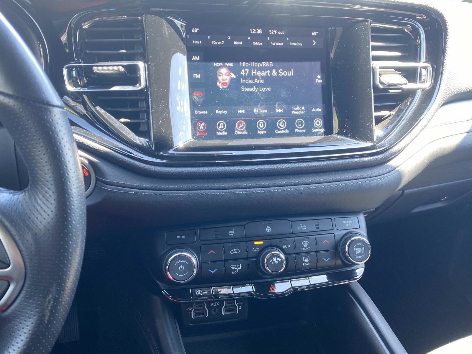 Certified 2024 Dodge Durango SXT image 23