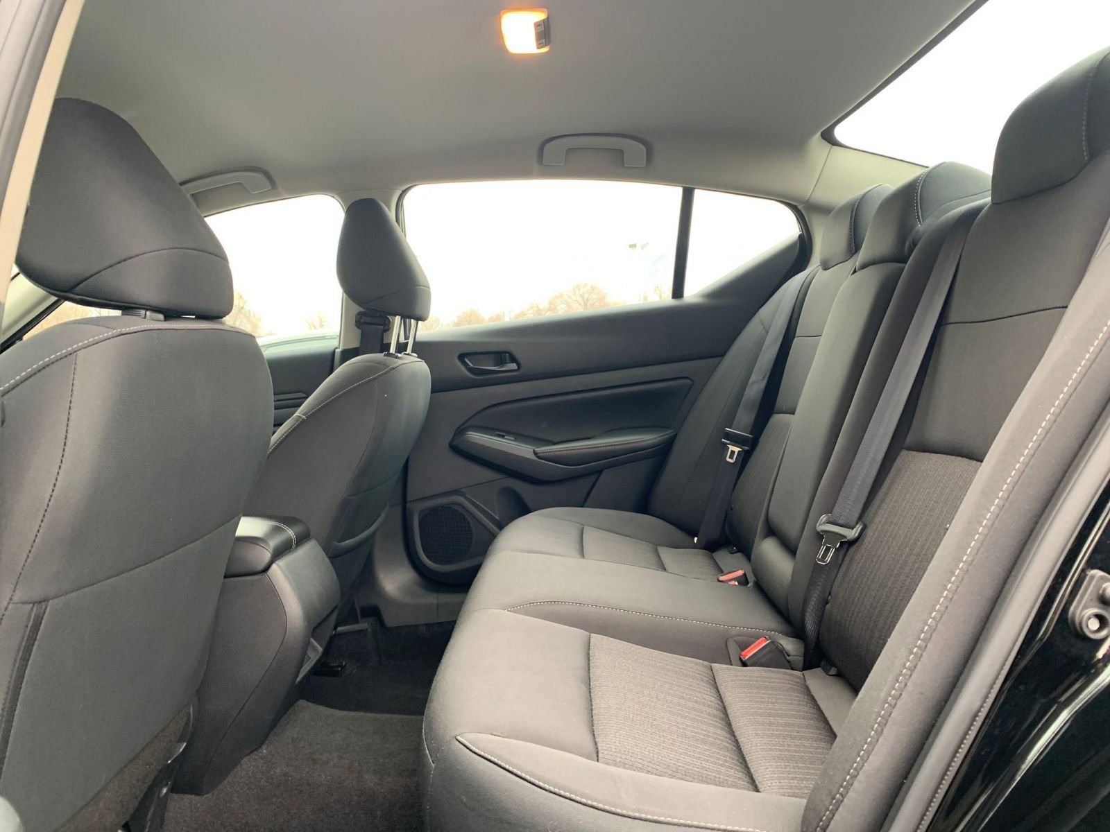 Used 2025 Nissan Altima 2.5 SV image 27