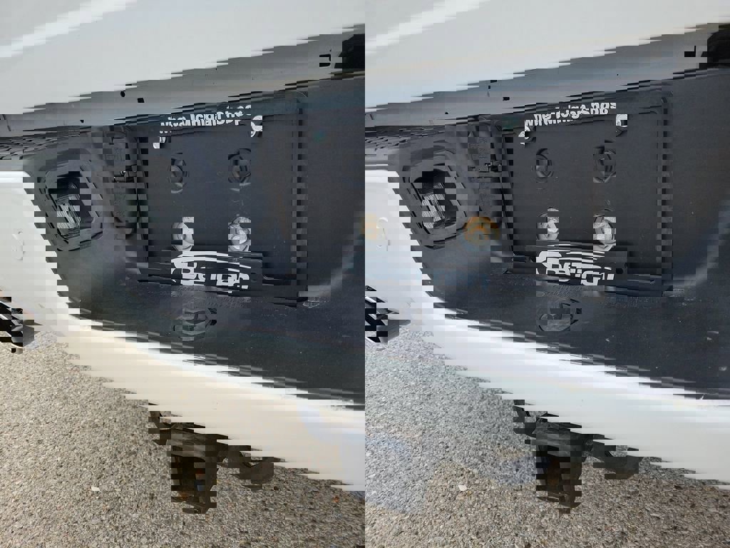 Used 2018 RAM 1500 Sport w/ Sport Premium Group image 9