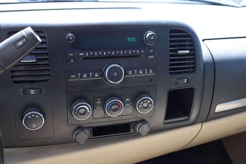 Used 2009 GMC Sierra 2500 SLE AWD/4WD image 15