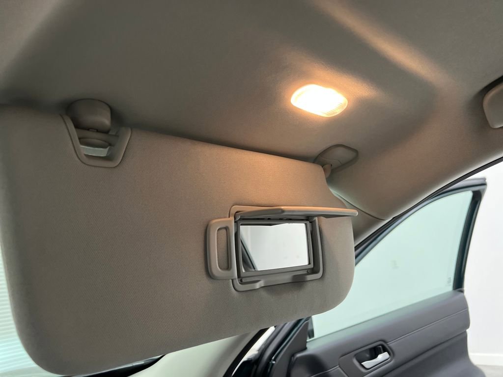 Used 2025 Nissan Pathfinder SL image 68