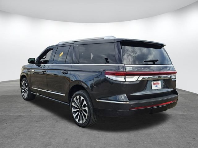 Certified 2023 Lincoln Navigator L Reserve image 6