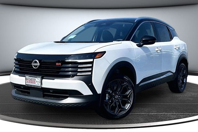 New 2026 Nissan Kicks SR FWD image 2