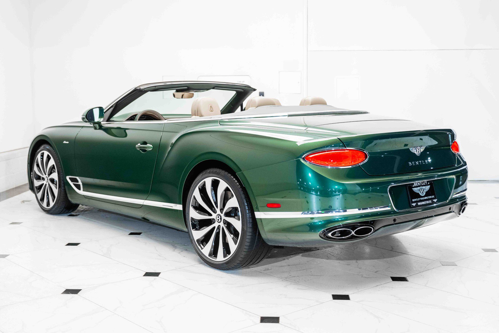 Used 2024 Bentley Continental GT V8 AWD/4WD image 6