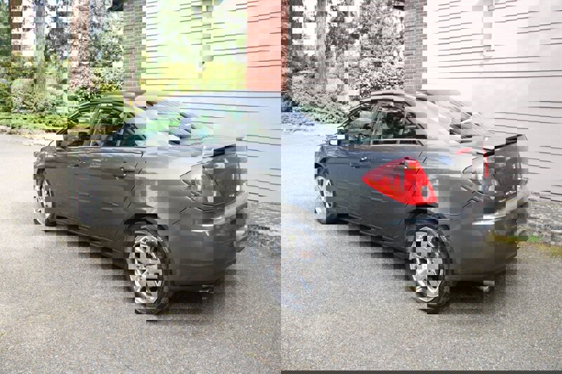 Used 2007 Pontiac G6 GT w/ Premium Package image 4