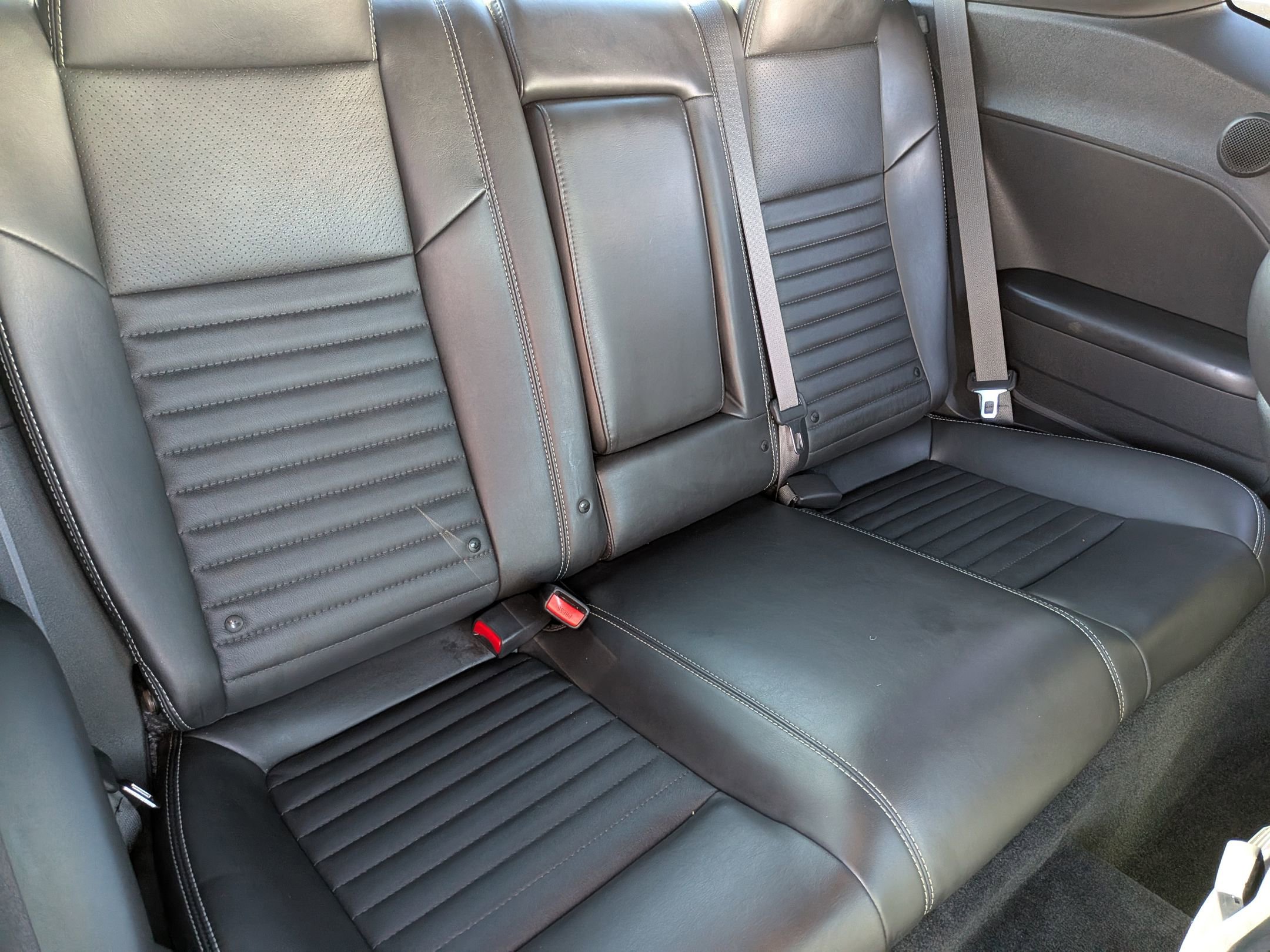 Used 2013 Dodge Challenger R/T image 27