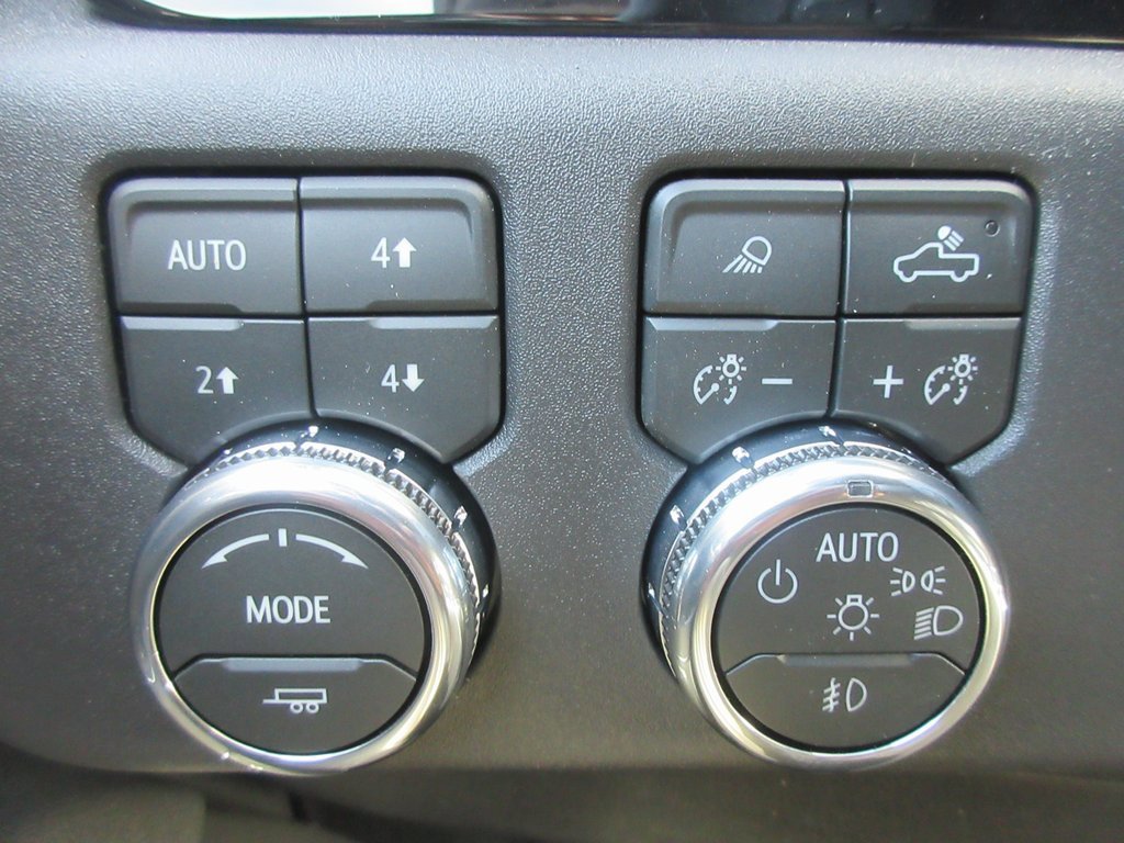 New 2026 GMC Sierra 1500 SLT w/ SLT Premium Plus Package image 17