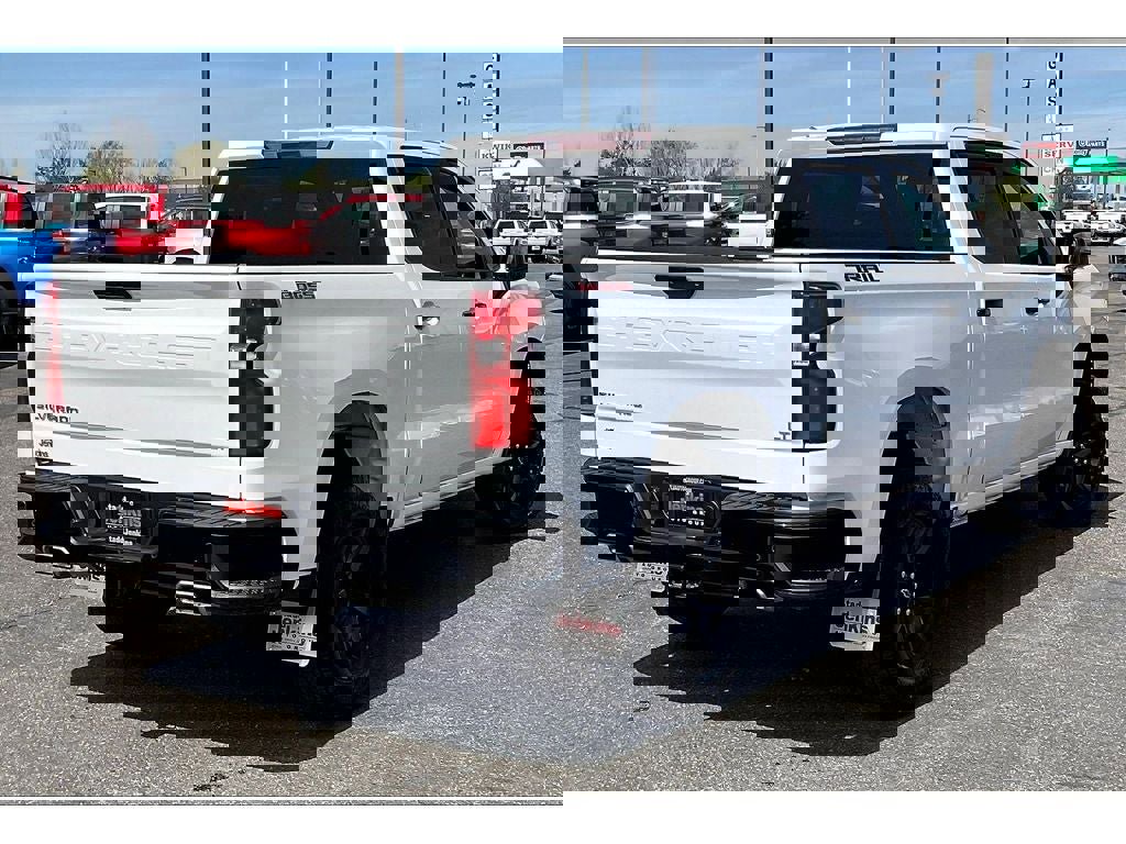 Used 2022 Chevrolet Silverado 1500 LT Trail Boss w/ Safety Package image 15