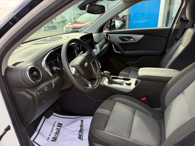 Certified 2024 Chevrolet Blazer LT w/ Convenience Package AWD/4WD image 16