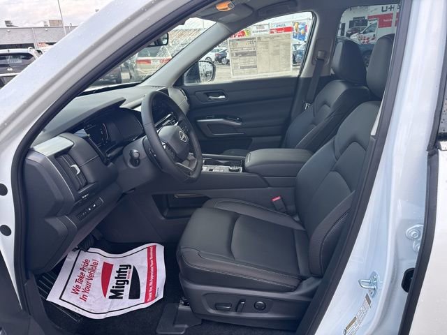 New 2026 Nissan Pathfinder SL w/ Cargo Package AWD/4WD image 10
