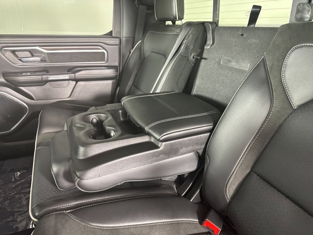 Used 2025 RAM 1500 Laramie image 33