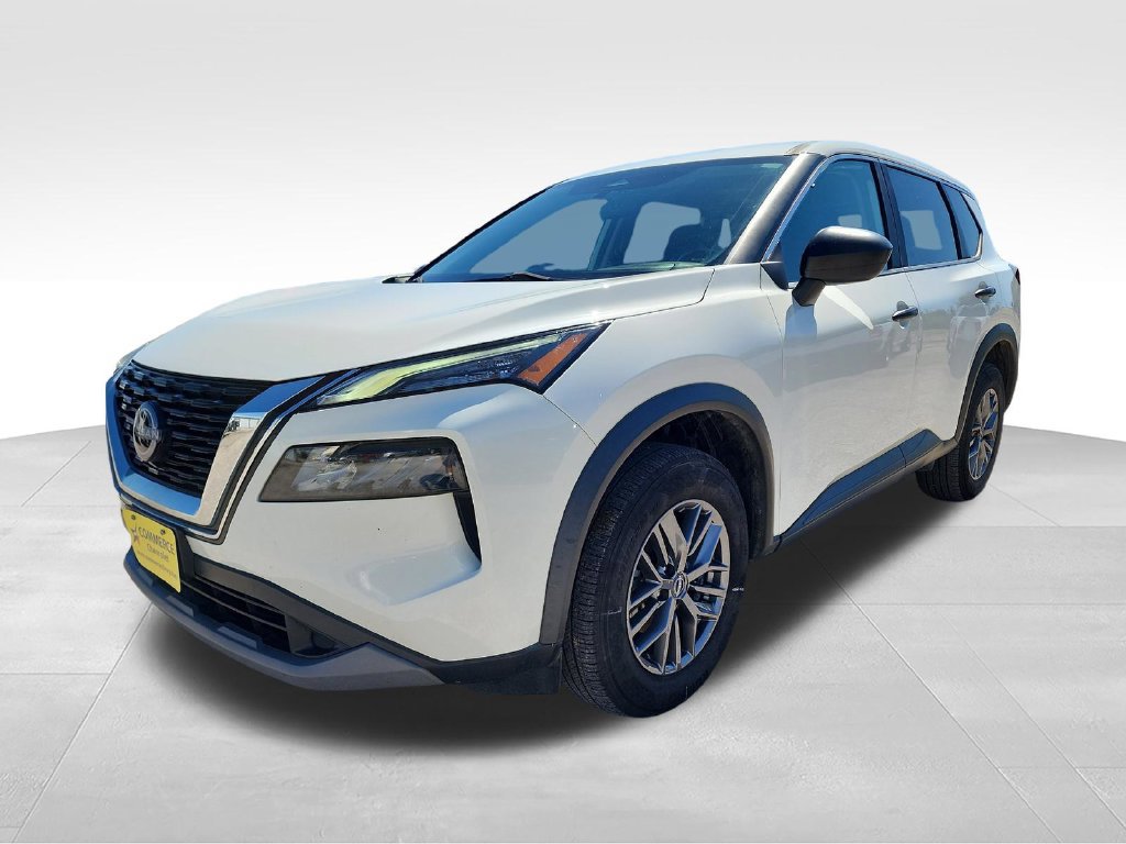 Used 2023 Nissan Rogue S FWD image 3