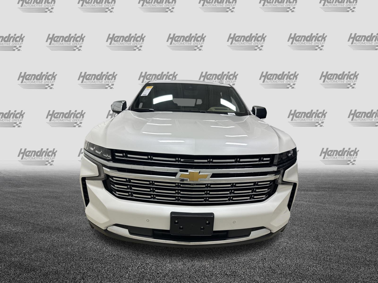 Used 2024 Chevrolet Tahoe Premier w/ Premium Package AWD/4WD image 3