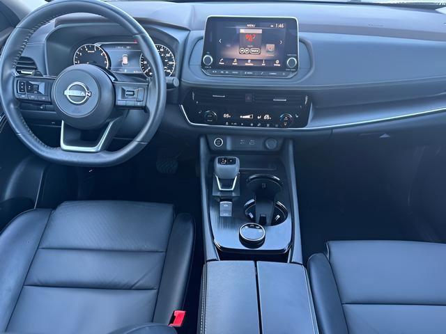 Used 2022 Nissan Rogue SV w/ SV Premium Package image 11