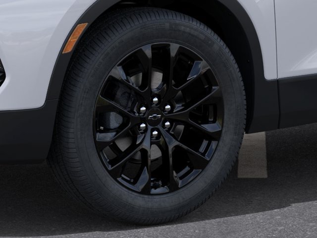 New 2026 Chevrolet Blazer LT w/ Convenience Package AWD/4WD image 9