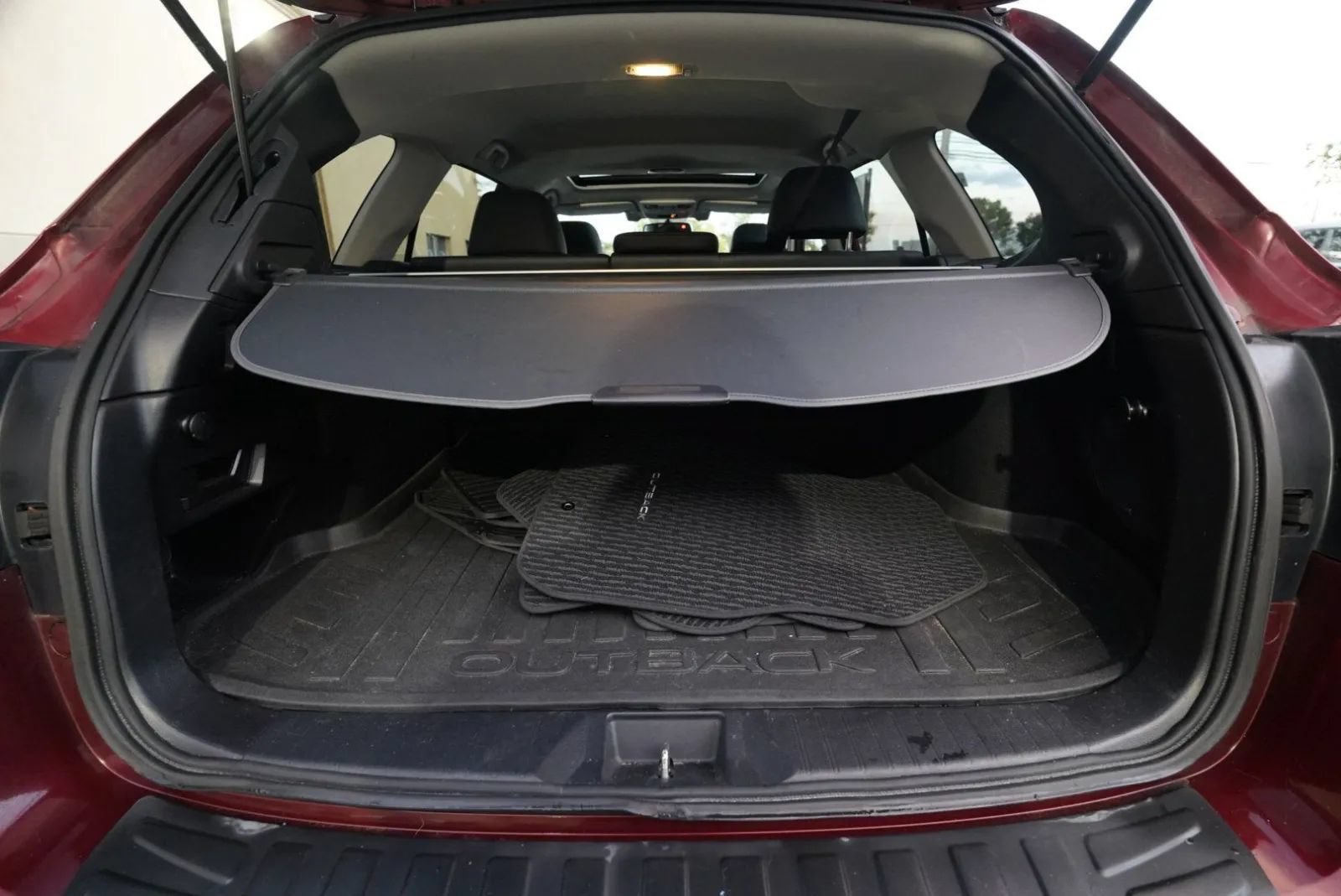 Used 2016 Subaru Outback 2.5i Limited AWD/4WD image 33
