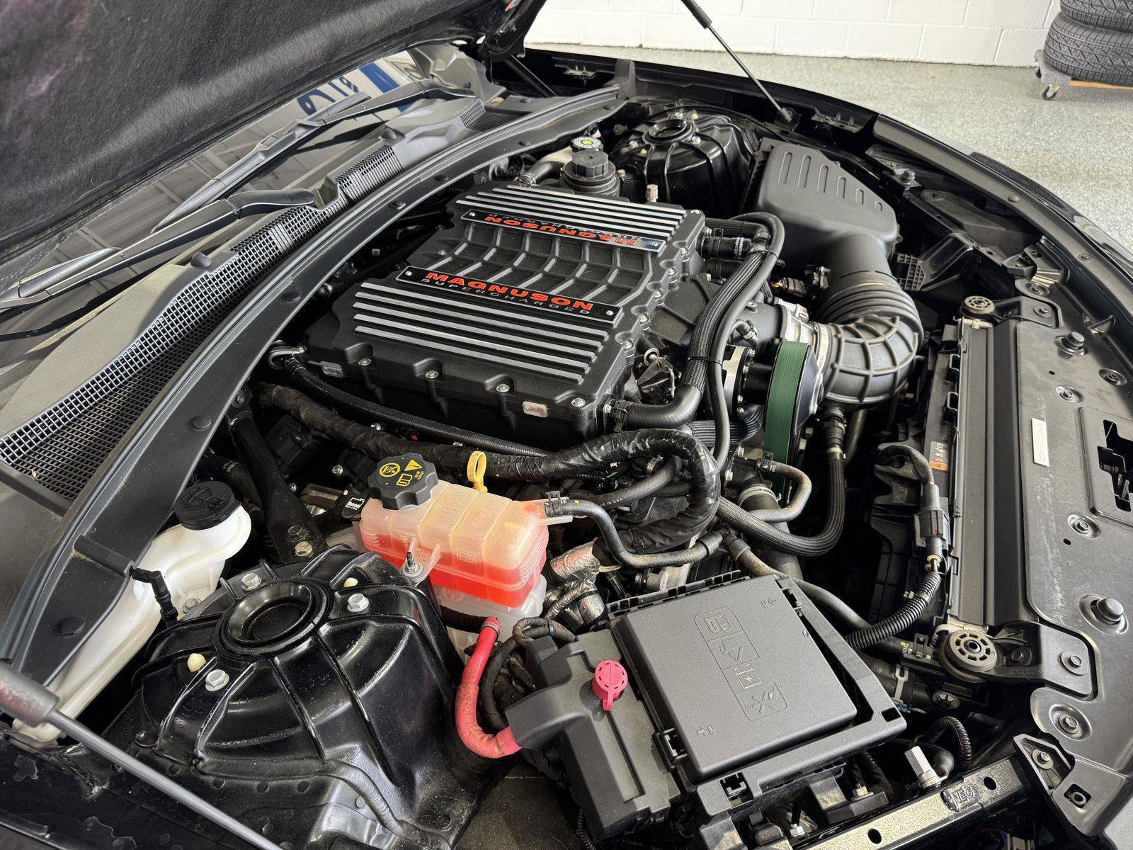 Used 2017 Chevrolet Camaro SS RWD image 23