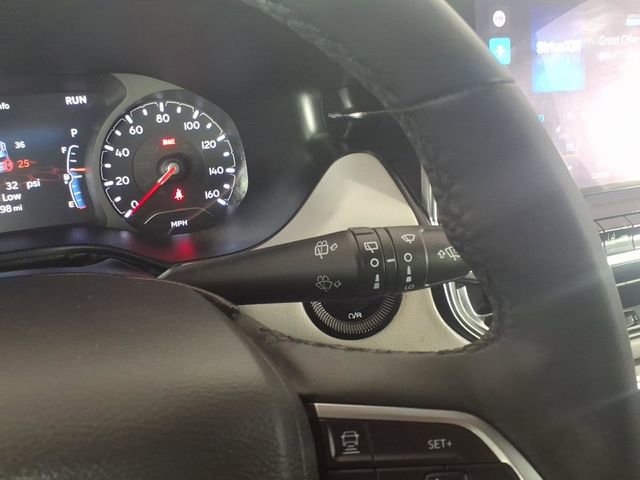 Used 2024 Jeep Compass Limited image 19