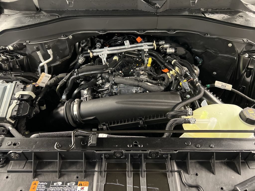 New 2026 Ford Explorer Active AWD/4WD image 36