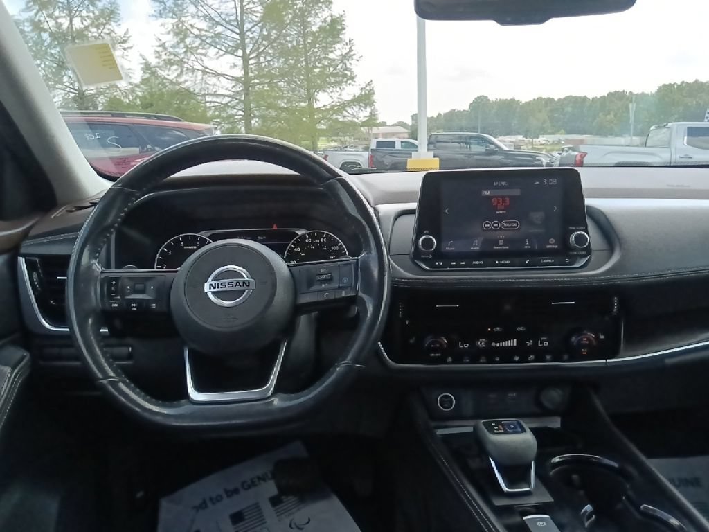 Used 2021 Nissan Rogue SL FWD image 25