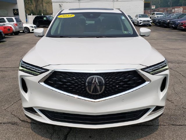Used 2023 Acura MDX w/ Technology Package AWD/4WD image 3