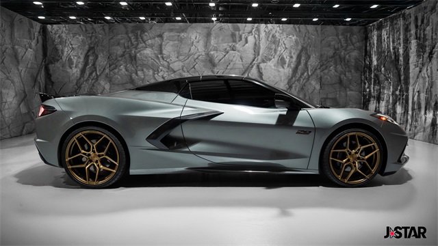 Used 2023 Chevrolet Corvette Stingray Premium Conv w/ Z51 Performance Package image 21