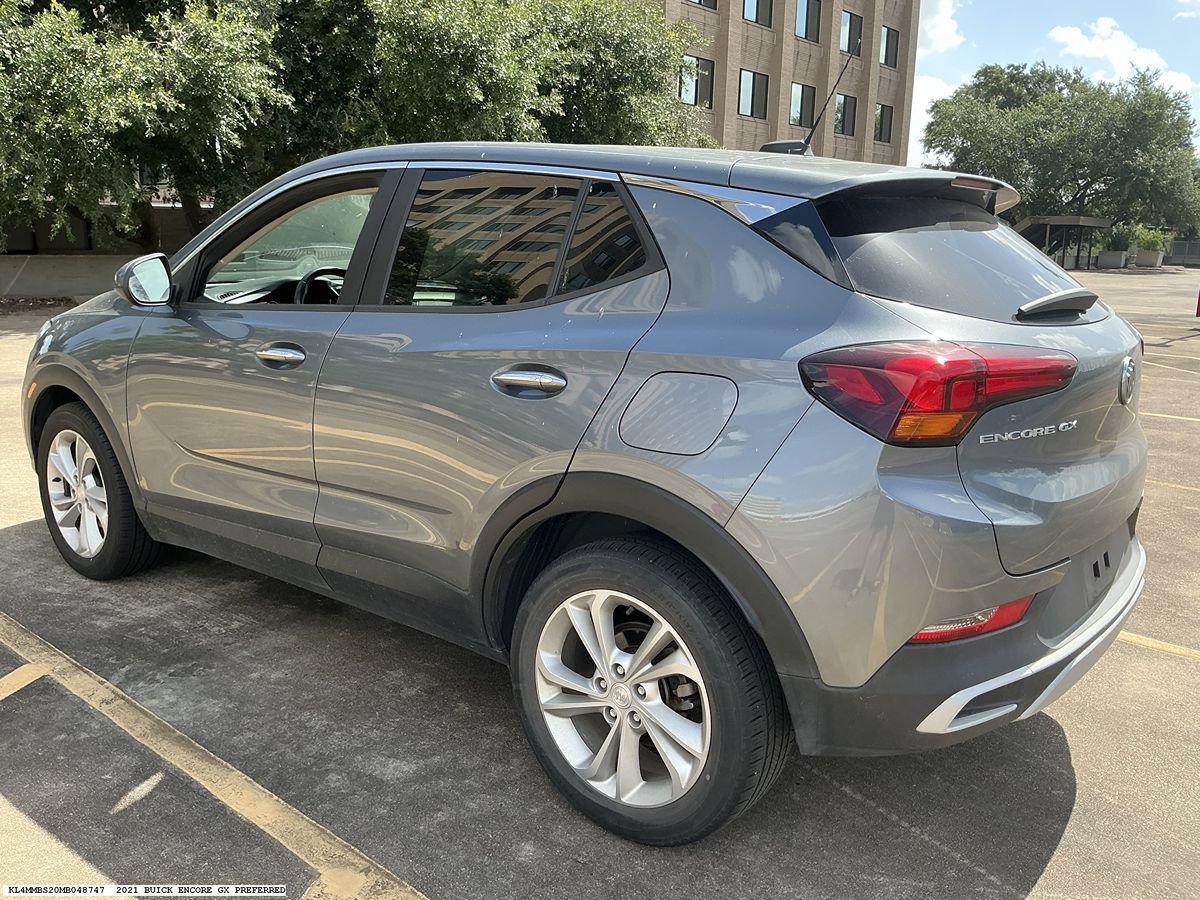 Used 2021 Buick Encore GX Preferred w/ Cold Weather Comfort Package FWD image 5