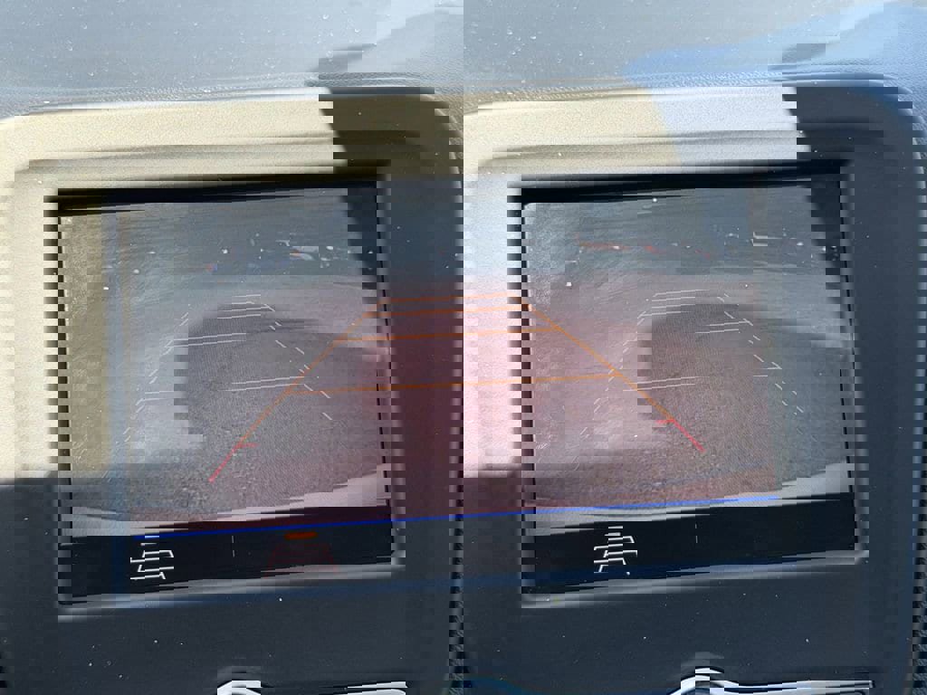 Used 2021 Chevrolet Equinox LS w/ LS Convenience Package FWD image 23