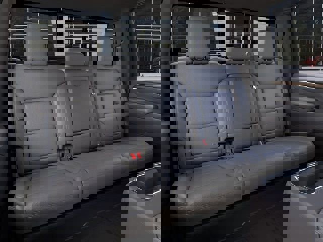 New 2026 GMC Sierra 2500 SLT w/ SLT Premium Package image 17