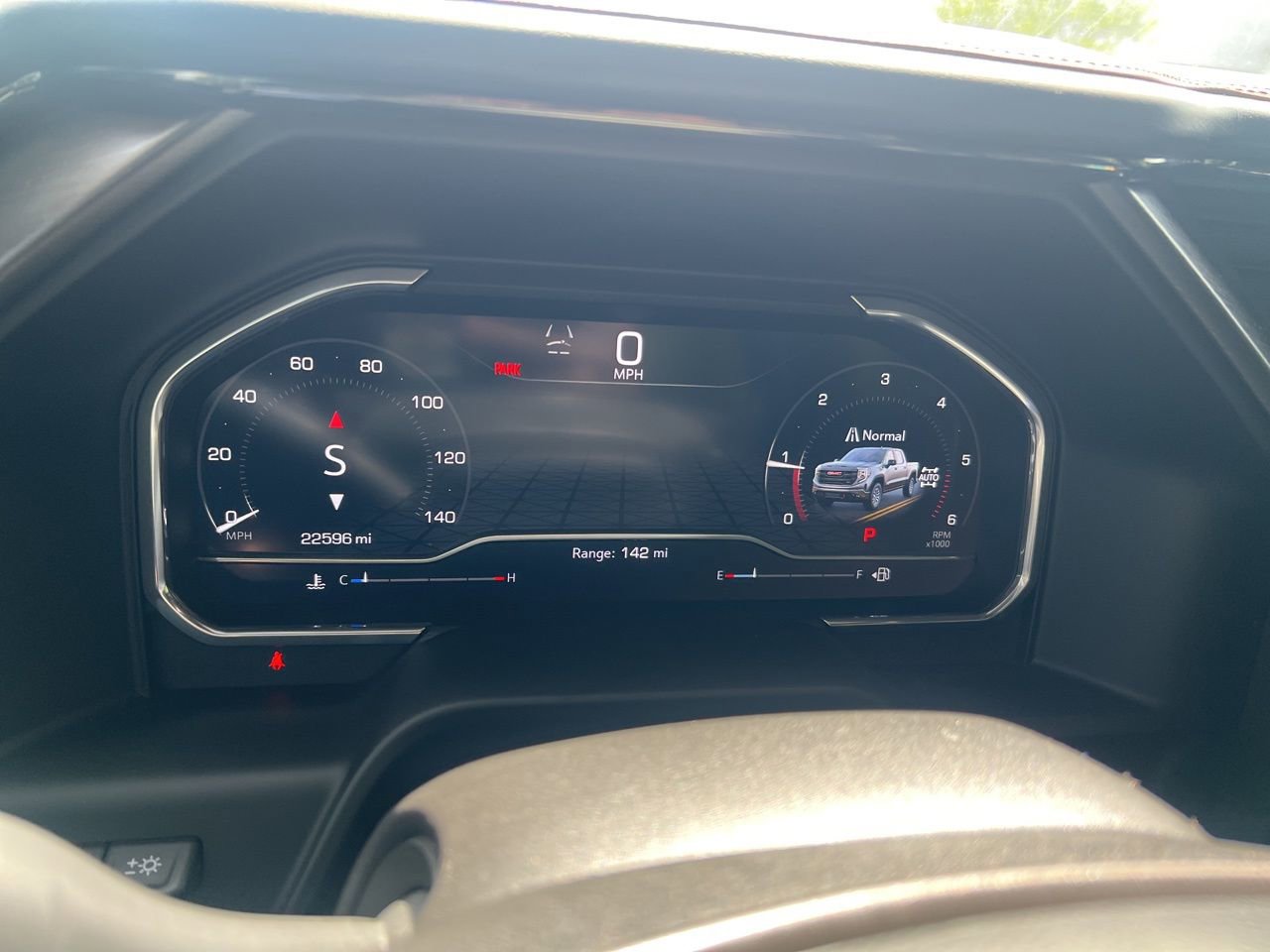Used 2025 GMC Sierra 1500 AT4 w/ AT4 Premium Package image 28
