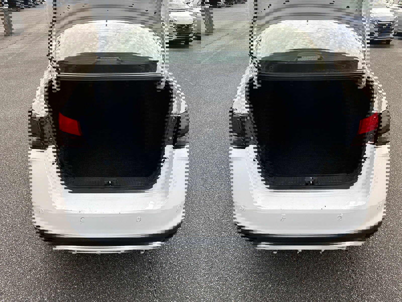 Used 2024 Nissan Versa S w/ Trunk Package image 16