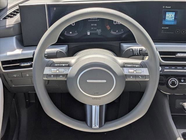 Used 2025 Hyundai Sonata SE image 12