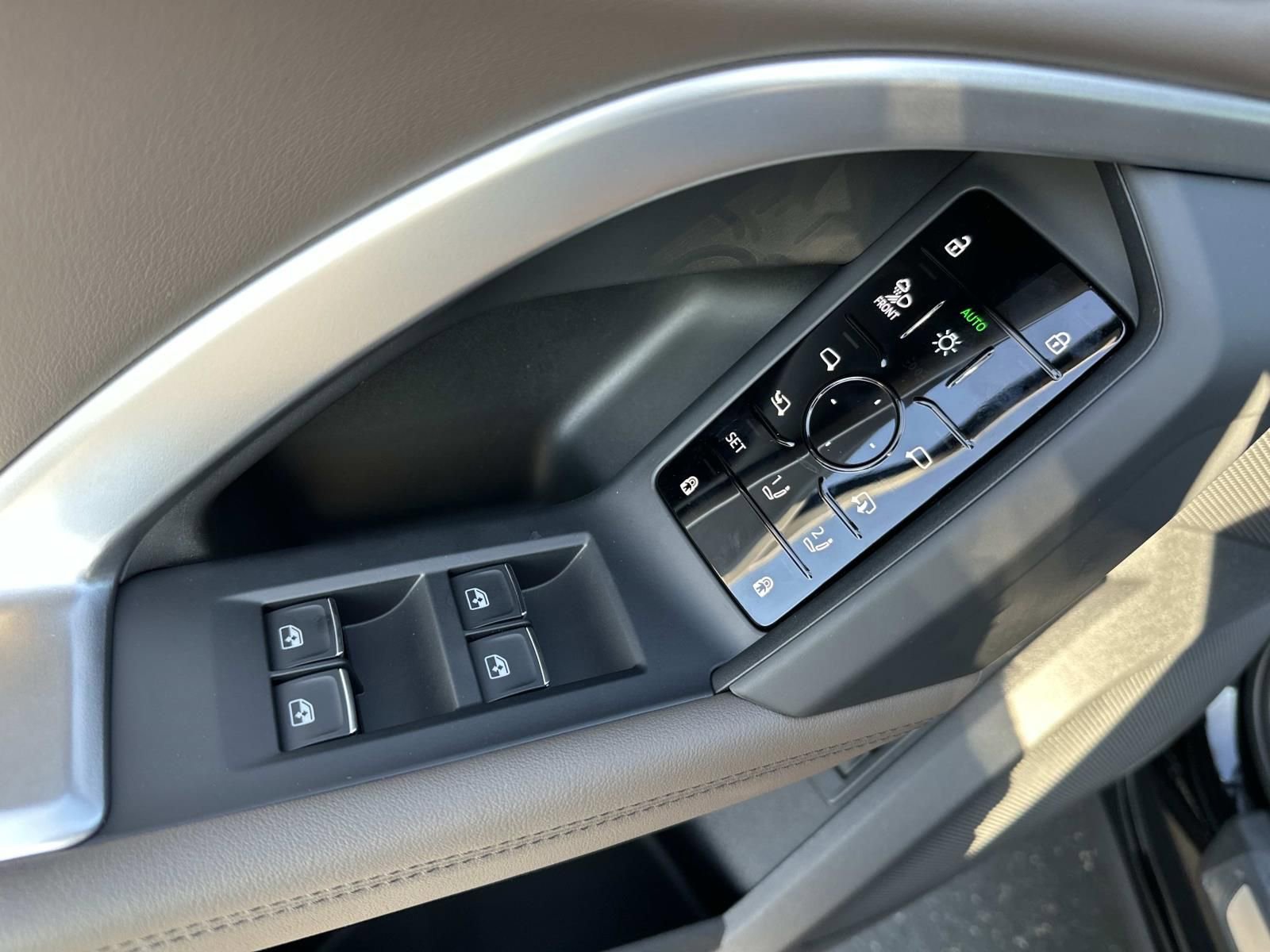 New 2025 Audi Q5 Premium Plus image 13