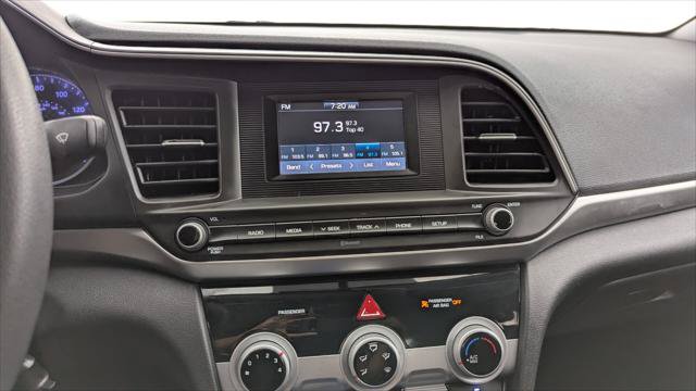 Used 2019 Hyundai Elantra SE w/ Cargo Package FWD image 28
