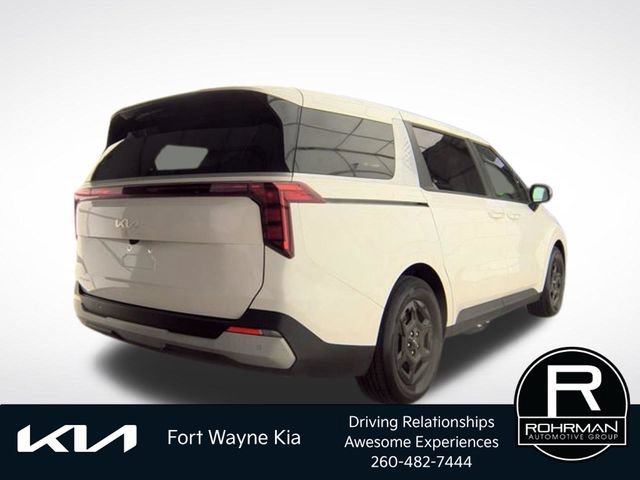 Certified 2025 Kia Carnival FWD image 4