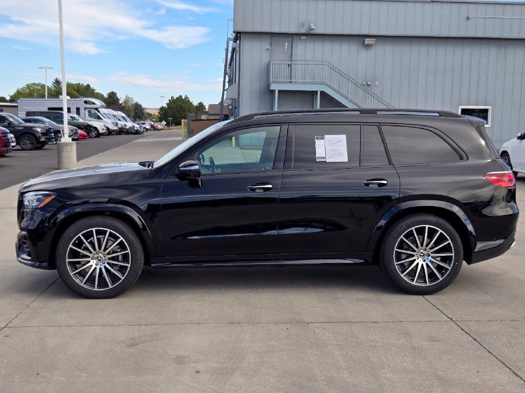 Used 2025 Mercedes-Benz GLS 450 4MATIC image 44
