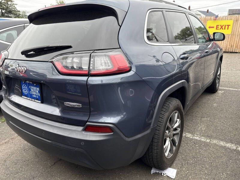 Used 2019 Jeep Cherokee Latitude Plus w/ Cold Weather Group image 3