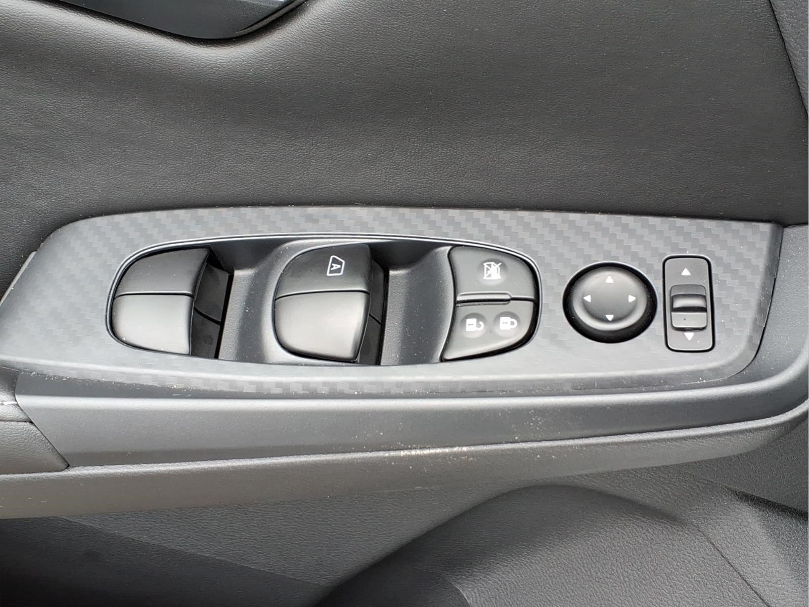 Certified 2025 Nissan Sentra S FWD image 22