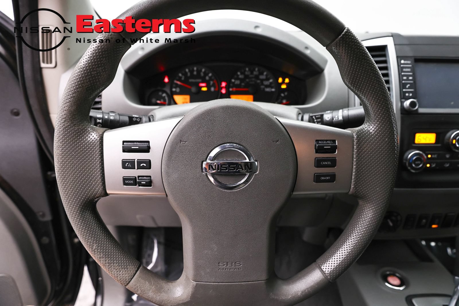 Used 2021 Nissan Frontier SV AWD/4WD image 10