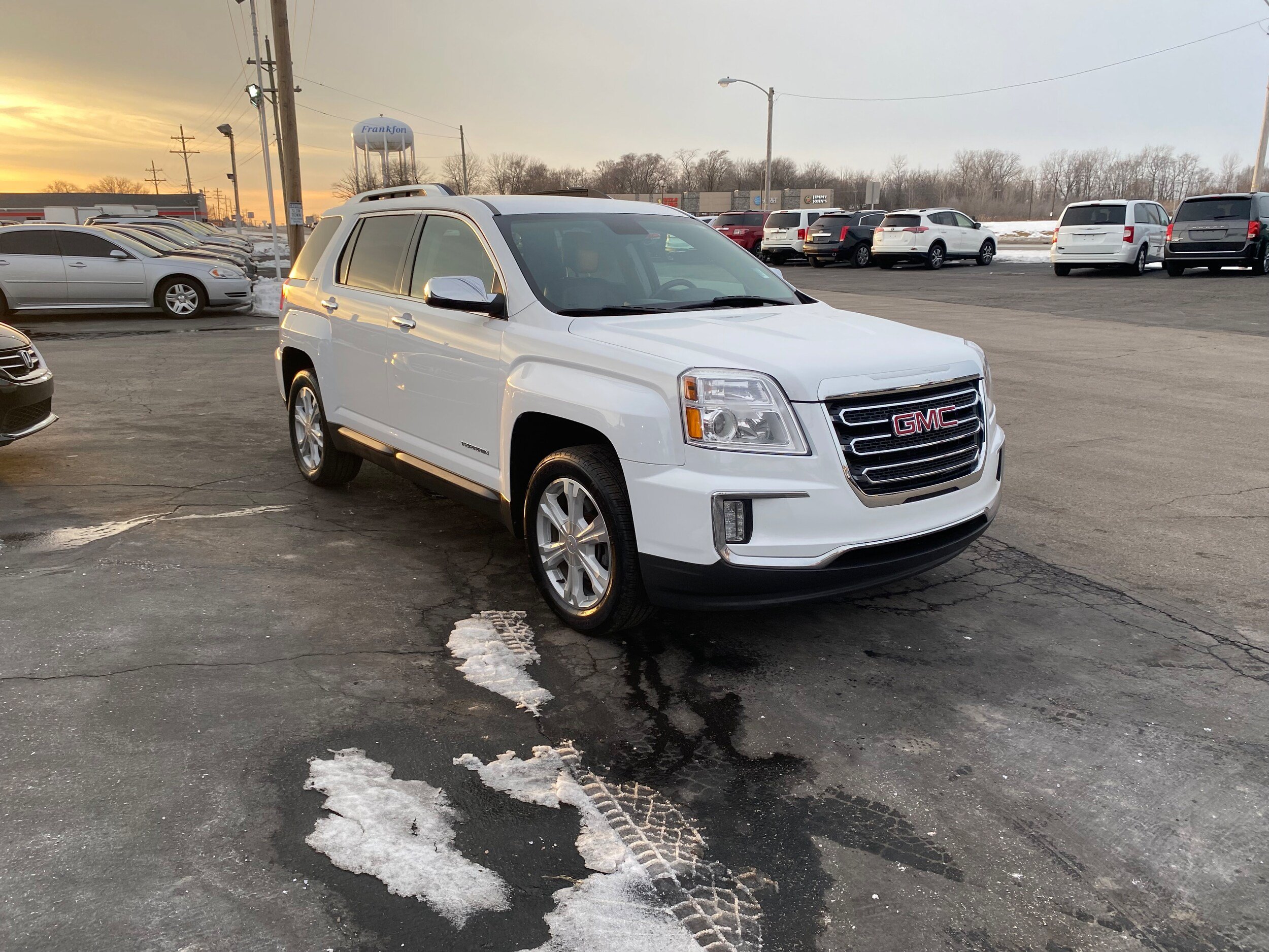 Used 2017 GMC Terrain SLT FWD image 3