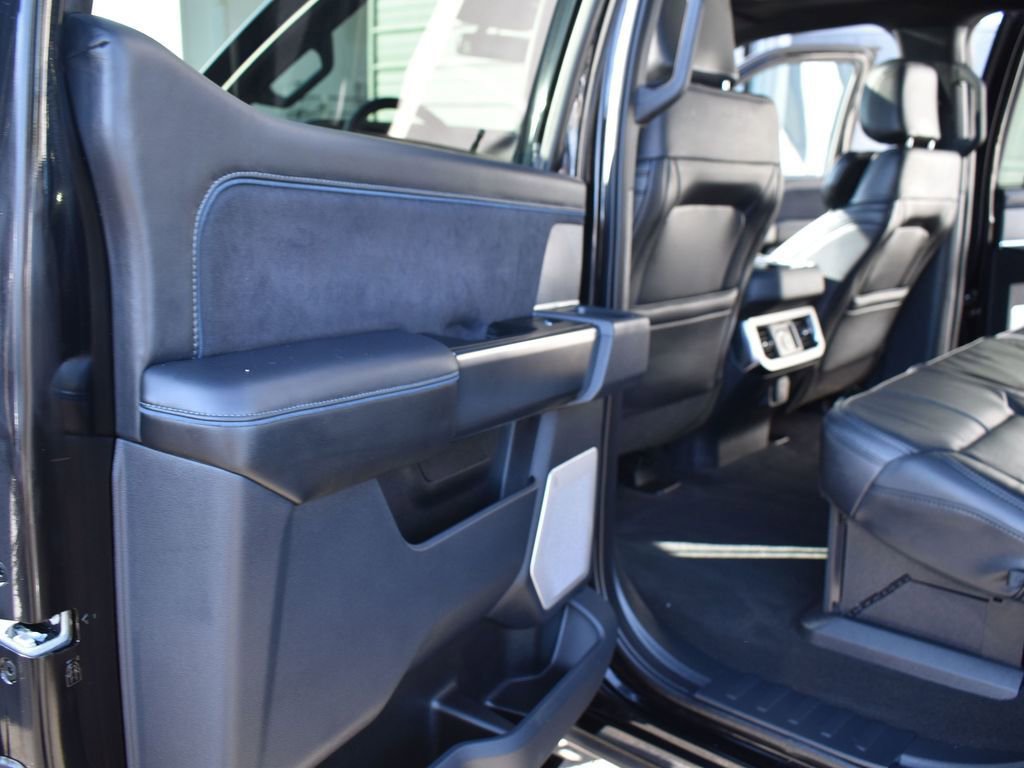 Certified 2025 Ford F450 Platinum w/ FX4 Off-Road Package image 17