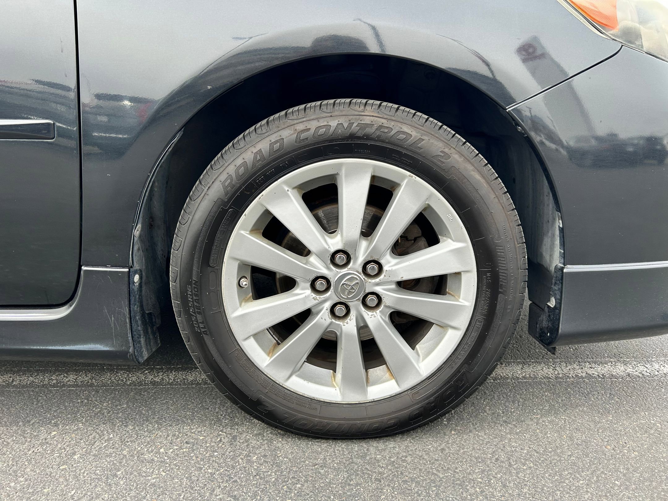 Used 2010 Toyota Corolla S image 28