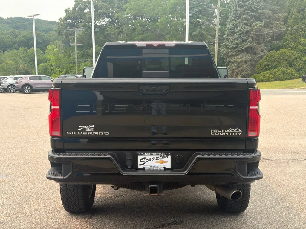 Certified 2024 Chevrolet Silverado 2500 High Country w/ Z71 Off-Road Package AWD/4WD image 6