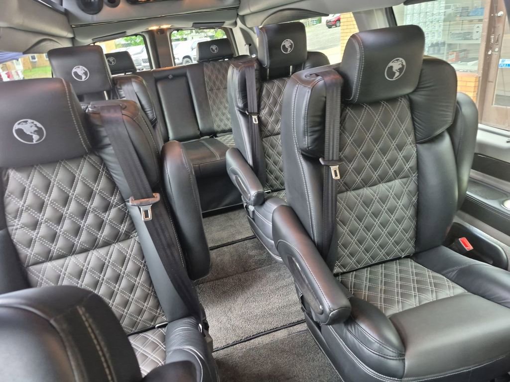 Used 2025 GMC Savana 2500 Extended w/ Driver Convenience Package RWD image 31