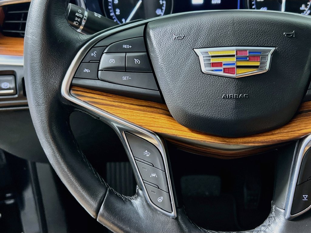 Used 2023 Cadillac XT5 Premium Luxury w/ Technology Package FWD image 18