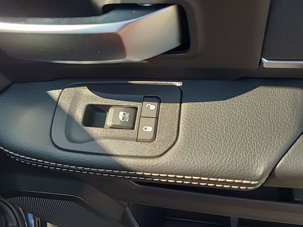 New 2026 RAM 2500 Big Horn image 24